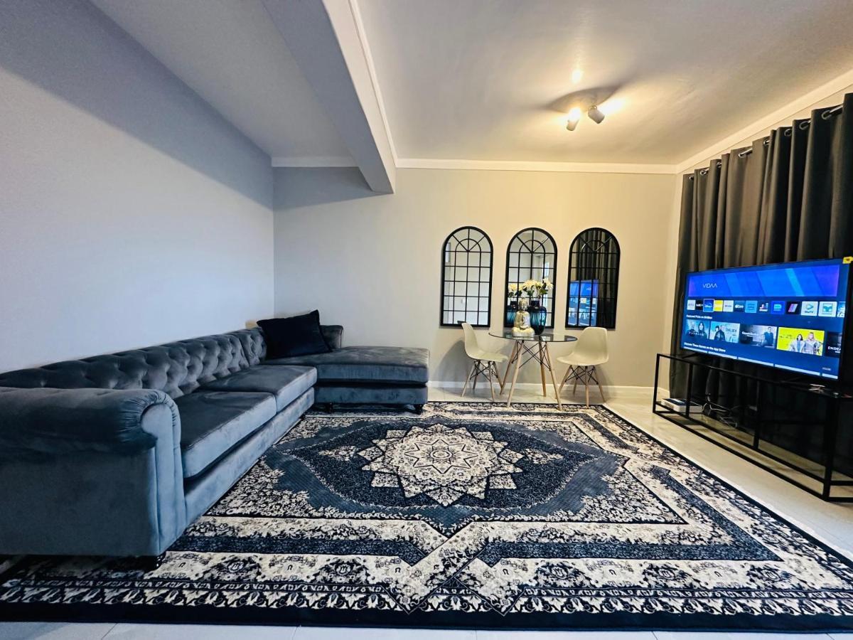 Nederburg, Sea Point, 2 Bed Apt - New Cape Town Exterior photo