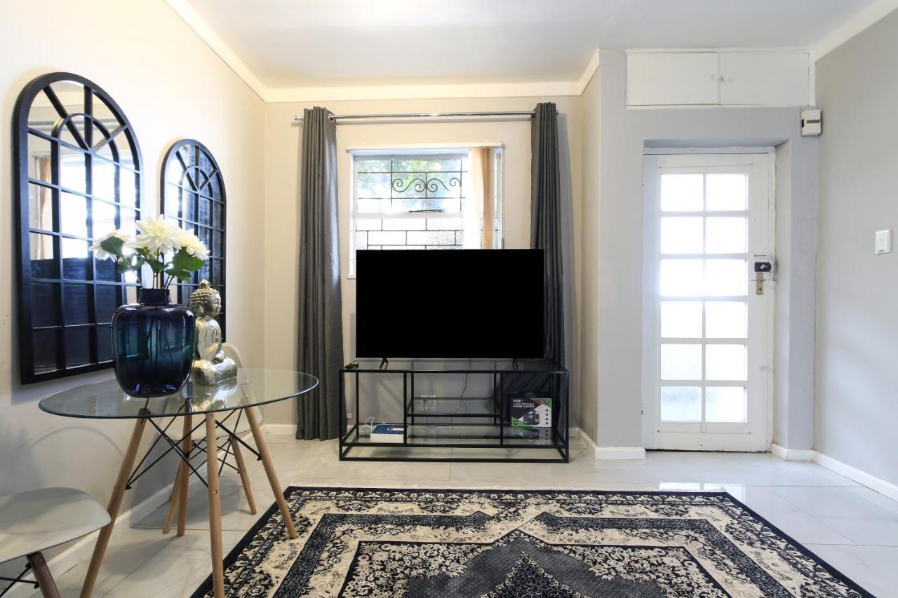 Nederburg, Sea Point, 2 Bed Apt - New Cape Town Exterior photo